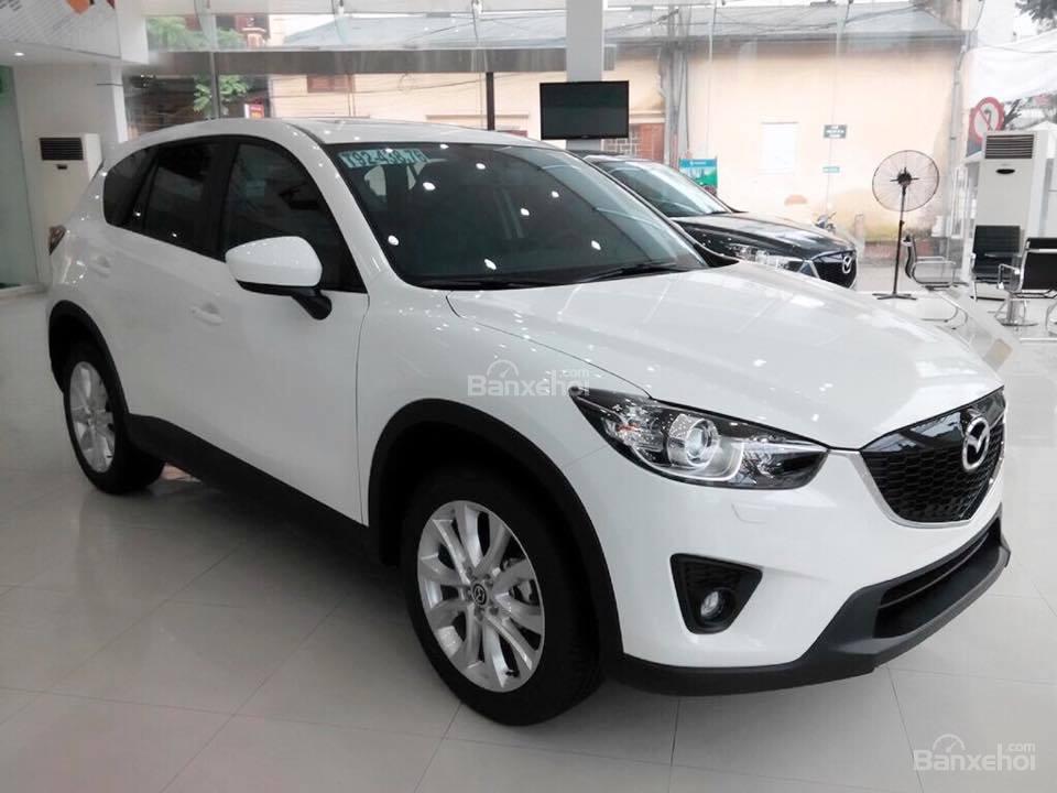 Mazda CX 5 2.0 2WD 2018 - Bán Mazda CX-5 trắng màu mới 2018, giá cực ưu đãi 30tr - liên hệ 0345315602