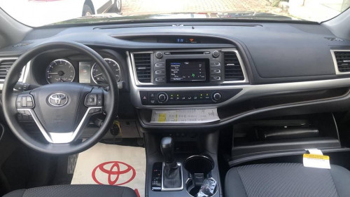 Toyota Highlander 2018 - Bán Toyota Highlander đời 2018, xe mới 100%