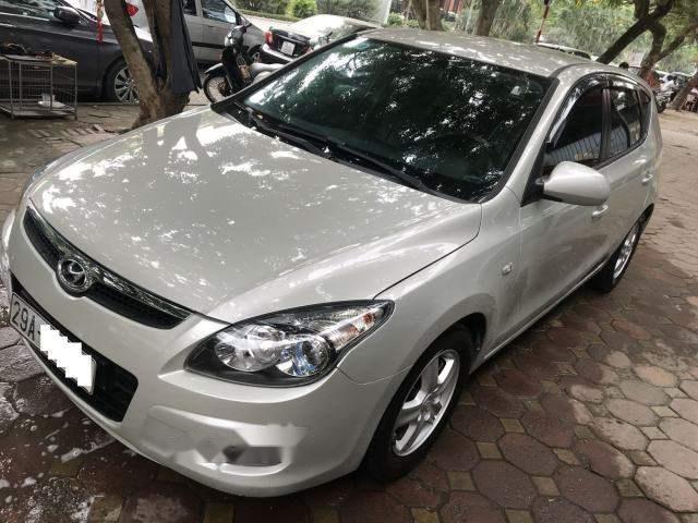 Hyundai i30   2008 - Cần bán Hyundai i30 đời 2008, màu bạc, nhập khẩu  