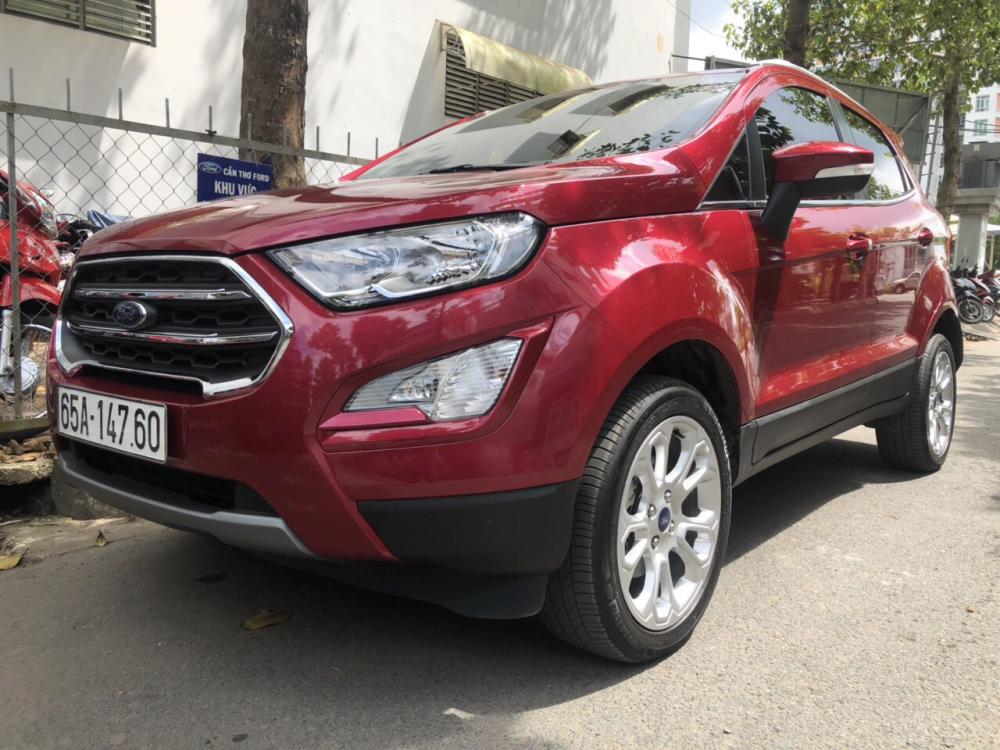 Ford EcoSport Titanium 2018 - Bán Ford Ecosport Titanium, sx 2018, màu đỏ, chạy 3,000 km, giá 627 triệu