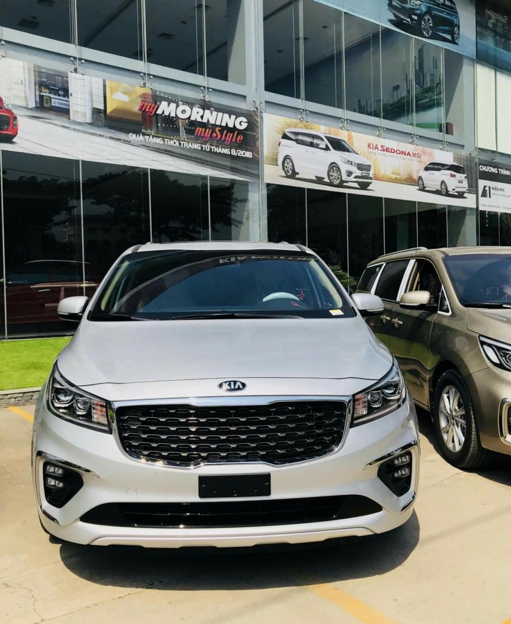 Kia Sedona FL D 2018 - Bán xe Kia Sedona FL 2018 đủ màu, giao xe ngay. Hỗ trợ Bank, LS thấp