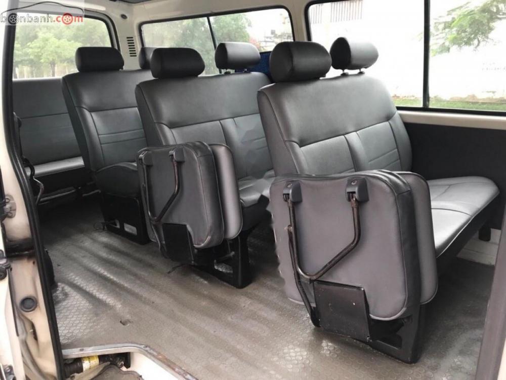 Toyota Hiace Tubor 2002 - Bán Toyota Hiace Tubor năm 2002, màu trắng