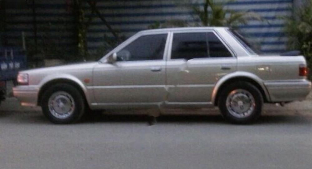 Nissan Bluebird 1990 - Bán Nissan Bluebird đời 1990, nhập khẩu như mới, giá 50tr