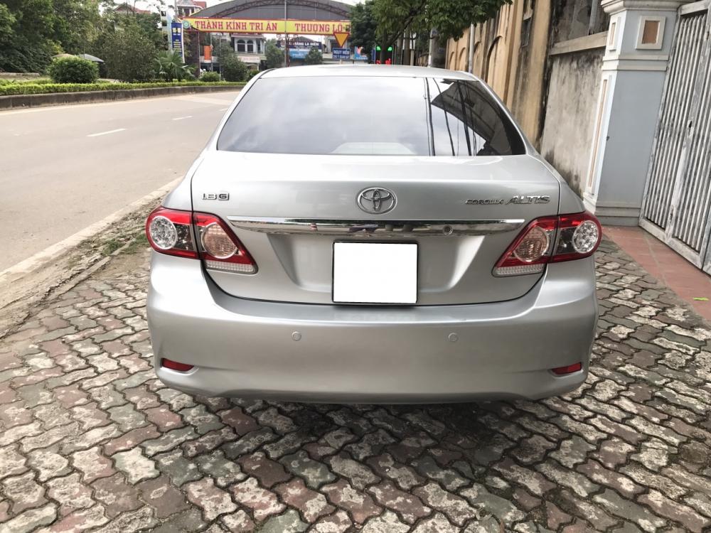 Toyota Corolla altis 1.8 G 2013 - Bán xe Toyota Corolla Altis 1.8G đời 2013, màu bạc. Hàng cực tuyển