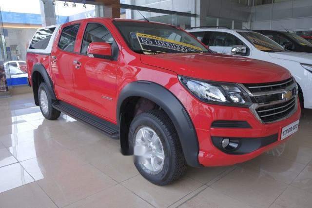 Chevrolet Colorado 2018 - Bán ô tô Chevrolet Colorado sản xuất 2018, màu đỏ