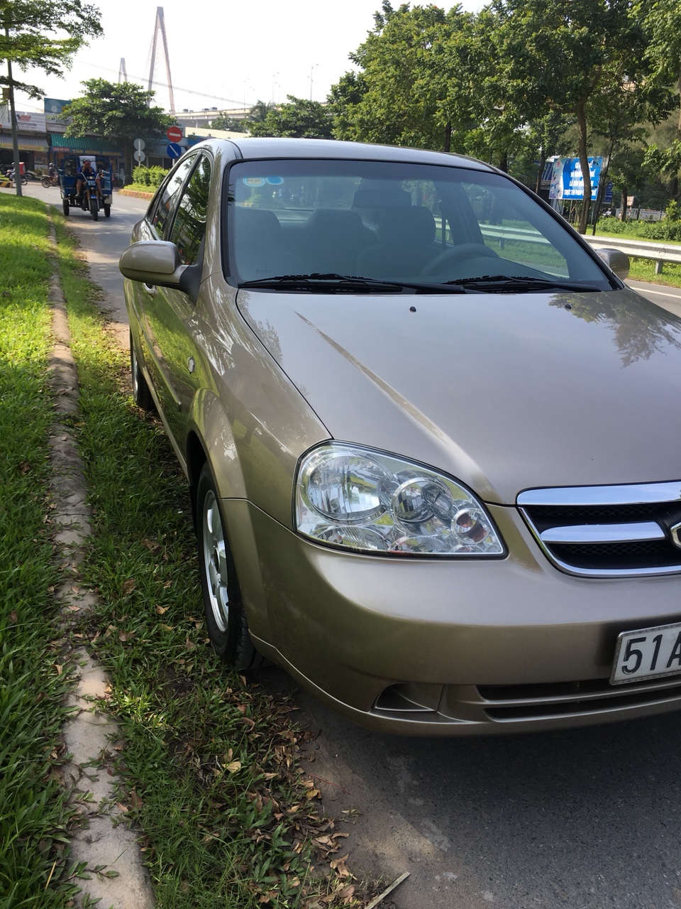 Daewoo Lacetti 2011 - Cần bán Daewoo Lacetti sản xuất 2011, xe đẹp 