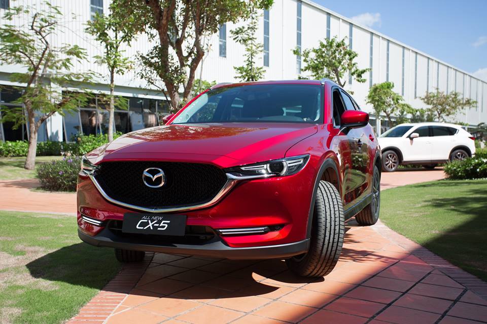 Mazda CX 5   2.5 2WD 2018 - Mazda Phạm Văn Đồng bán Mazda CX5 New 2018 giảm giá sâu tháng 11. Khuyến mãi lớn, sẵn xe giao ngay - LH: 0345315602