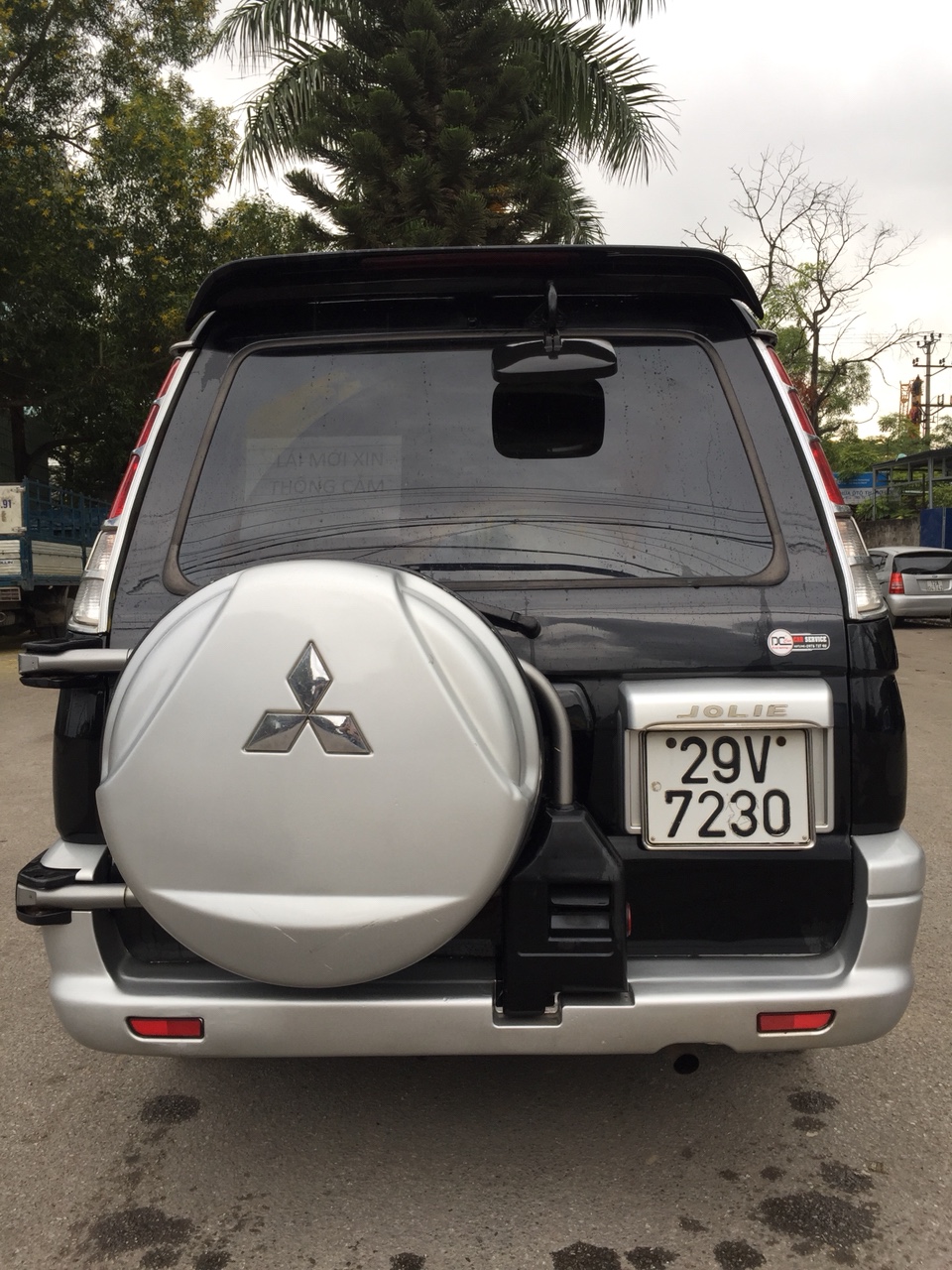 Mitsubishi Jolie 2004 - Bán Mitsubishi Jolie 2004, màu đen, giá chỉ 155 triệu