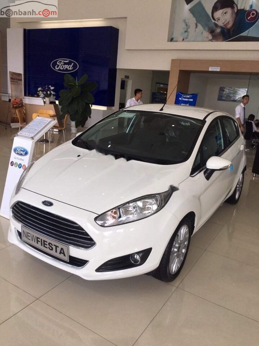 Ford Fiesta S 1.5 AT 2018 - Cần bán xe Ford Fiesta S 1.5 AT năm sản xuất 2018, màu trắng, 520tr