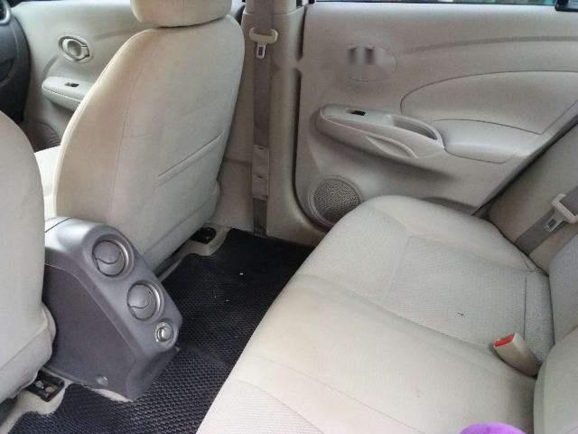 Nissan Sunny 2014 - Bán Nissan Sunny đời 2014, màu trắng giá cạnh tranh