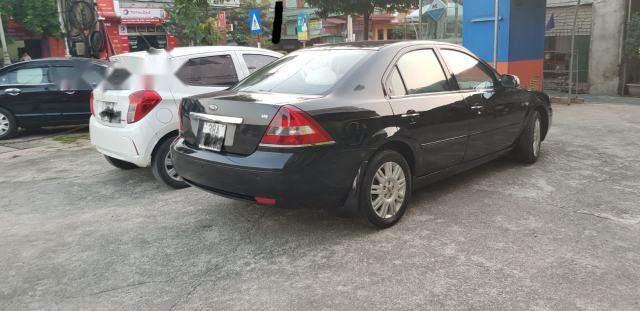 Ford Mondeo 2004 - Cần bán Ford Mondeo đời 2004, màu đen, giá chỉ 190 triệu