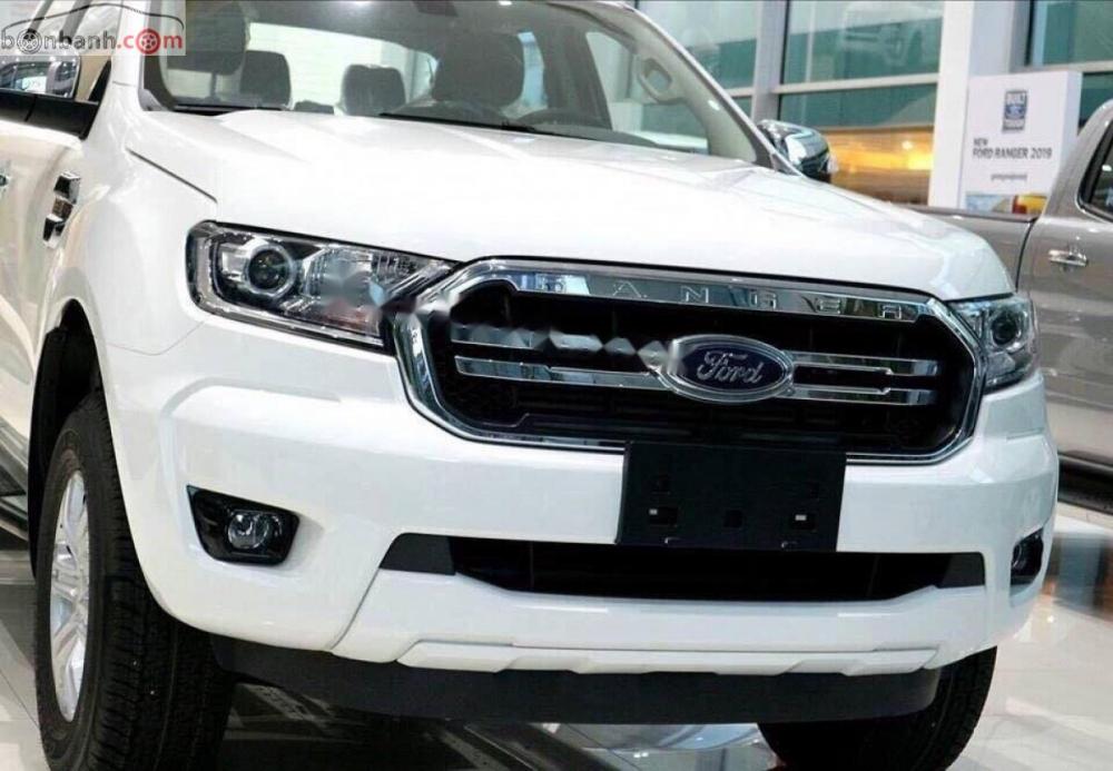 Ford Ranger XLT 4x4 AT 2018 - Bán ô tô Ford Ranger XLT 4x4 AT 2018, màu trắng, nhập khẩu