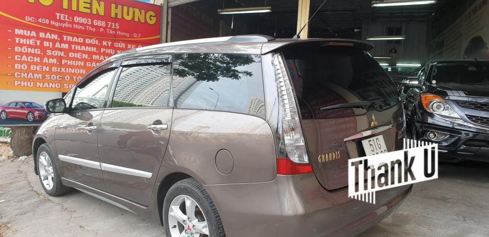 Mitsubishi Grandis 2.4 AT  2011 - Bán Mitsubishi Grandis 2.4 AT Đk 2012, Sx 2011, màu nâu, số tự động, mới 90% đẹp