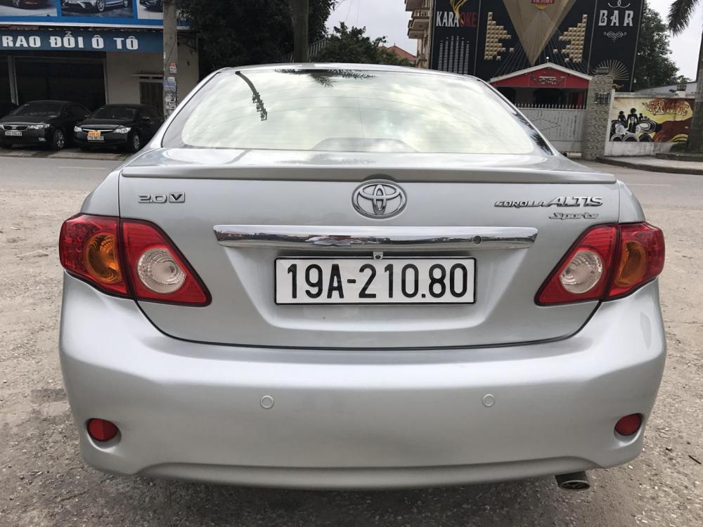 Toyota Corolla altis 2009 - Cần bán gấp Toyota Corolla Altis sản xuất 2009, màu bạc, 440 triệu