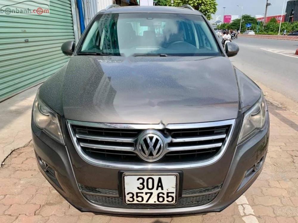 Volkswagen Tiguan 2.0 tfsi 2008 - Cần bán Volkswagen Tiguan 2.0 tfsi sản xuất 2008, màu xám, nhập khẩu