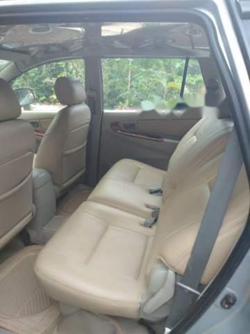 Toyota Innova 2008 - Cần bán Toyota Innova năm 2008, màu bạc xe gia đình, giá tốt