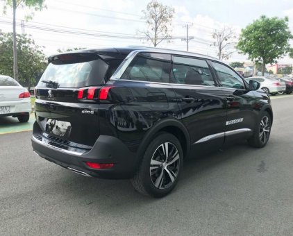 Peugeot 5008 2018 - Biên Hòa-Peugeot 5008 màu đen, có sẵn giao xe trong ngày, tặng 1 năm BHVC, nhiều khuyến mãi hấp dẫn - LH: 0933821401