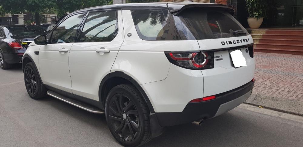 LandRover Discovery HSE Luxury Sport 2015 - Bán ô tô LandRover Discovery HSE Luxury Sport đời 2015, màu trắng, xe nhập  