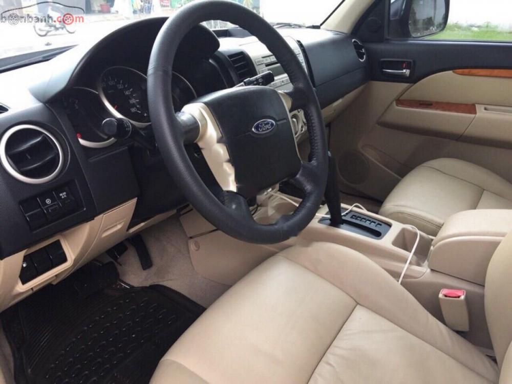 Ford Everest   2010 - Bán xe Ford Everest sản xuất 2010 số tự động, giá 520tr