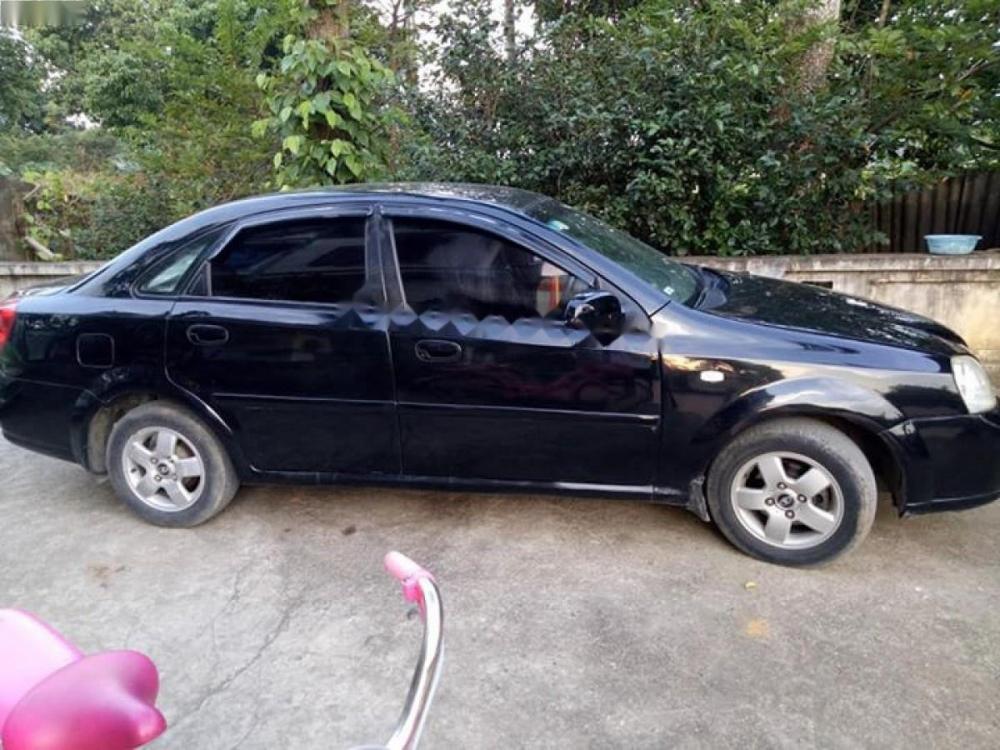 Daewoo Lacetti 2005 - Bán ô tô Daewoo Lacetti sản xuất năm 2005, màu đen, chính chủ, 130tr