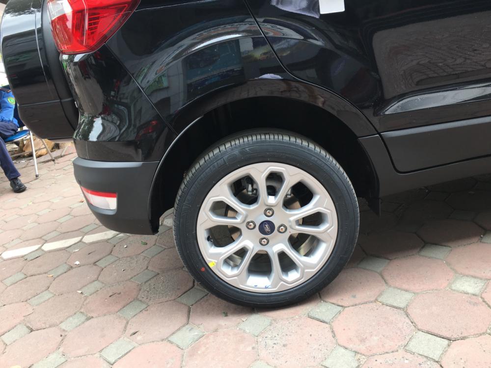 Ford EcoSport   1.5L Titanium AT 2018 - Bán Ecosport 1.5L Titanium giá tốt nhất thị trường. Khuyến mại lên đến 30 triệu đồng - Đủ màu giao ngay - Liên hệ: 0915010488