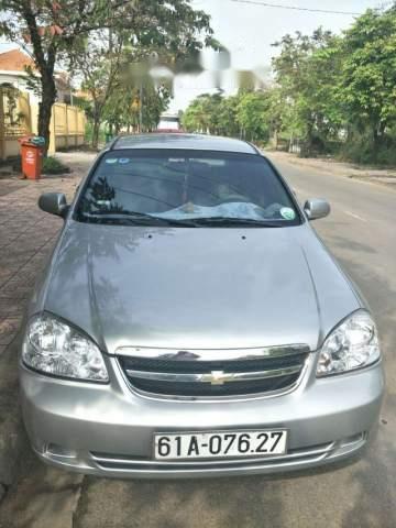 Chevrolet Lacetti   2012 - Bán ô tô Chevrolet Lacetti năm 2012, màu bạc, xe cũ