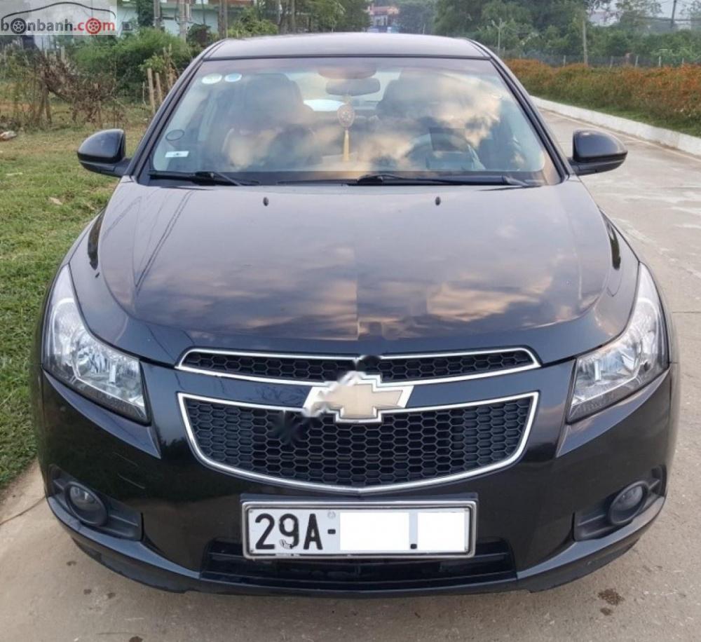 Chevrolet Cruze LT 1.8L  2010 - Bán Chevrolet Cruze LT 1.8L sản xuất 2010, màu đen, chính chủ, 370 triệu