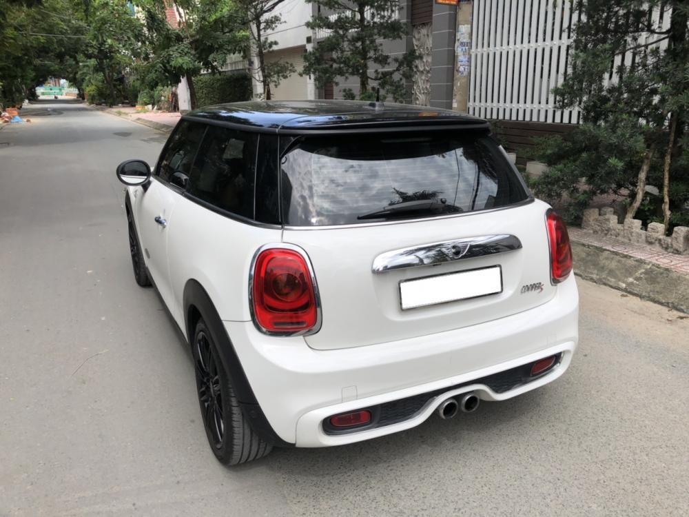 Mini Cooper S 2015 - Bán xe Mini Cooper S tự động 2015 màu trắng, nhập khẩu