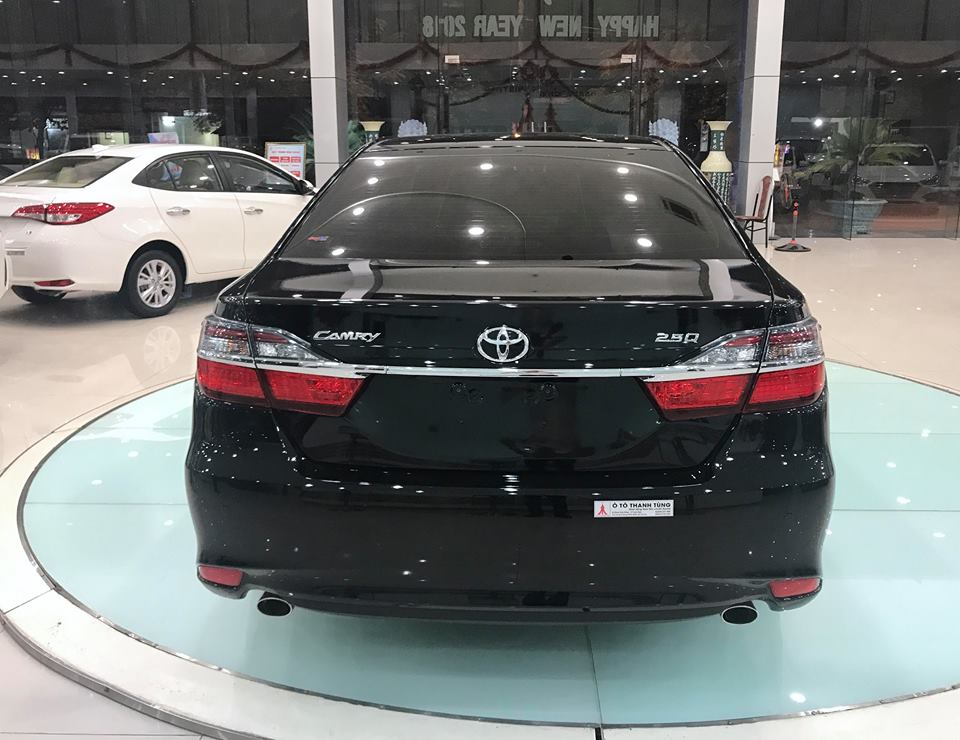 Toyota Camry 2.5Q 2018 - Bán Toyota Camry 2.5Q 2018, màu đen, khuyến mại 30 triệu tại Nam Định