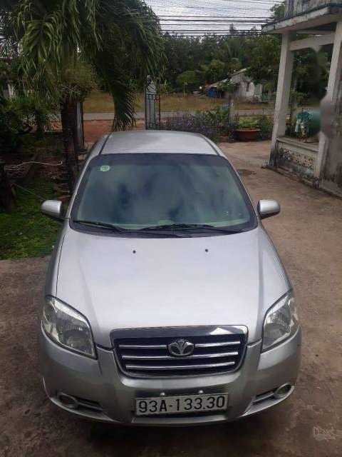 Daewoo Gentra 2009 - Bán xe Daewoo Gentra sản xuất năm 2009, màu bạc