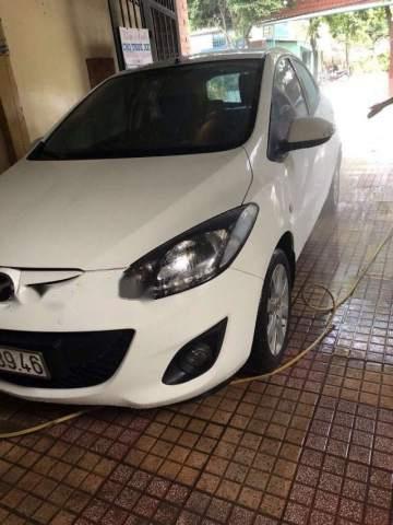 Mazda 2     2014 - Bán ô tô Mazda 2 sản xuất 2014, màu trắng, giá 420tr