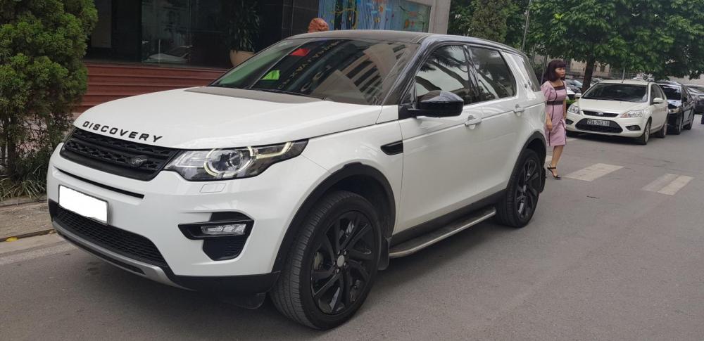 LandRover Discovery HSE Luxury Sport 2015 - Bán ô tô LandRover Discovery HSE Luxury Sport đời 2015, màu trắng, xe nhập  