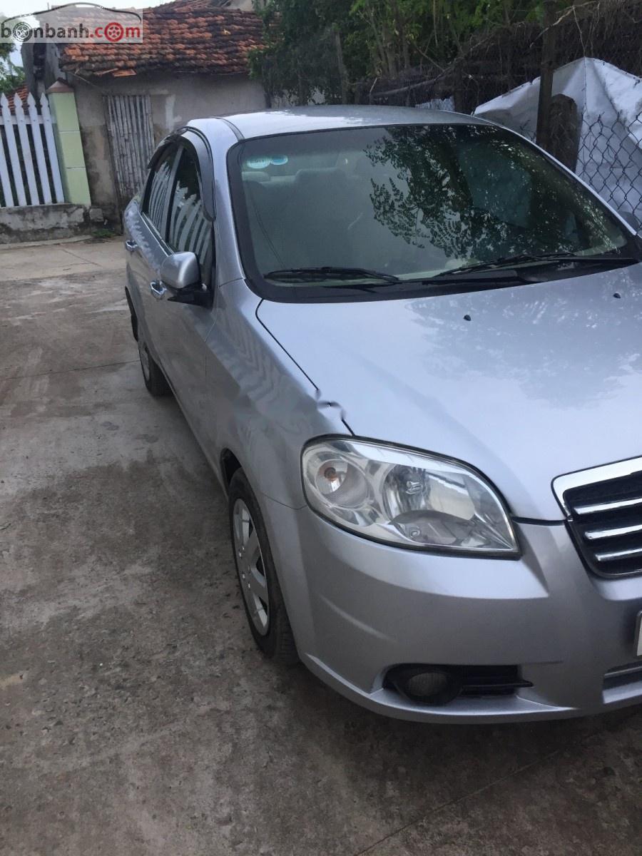 Daewoo Gentra 2008 - Bán xe Daewoo Gentra đời 2008, màu bạc xe gia đình, giá tốt