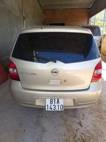 Nissan Grand livina 2012 - Cần bán lại xe Nissan Grand livina năm sản xuất 2012, màu xám, 285 triệu