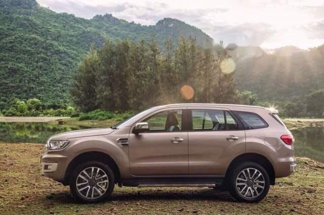 Ford Everest  2.0L Bi-Turbo 2018 - Bán Ford Everest 2.0L Bi-Turbo sản xuất 2018, màu nâu, nhập khẩu