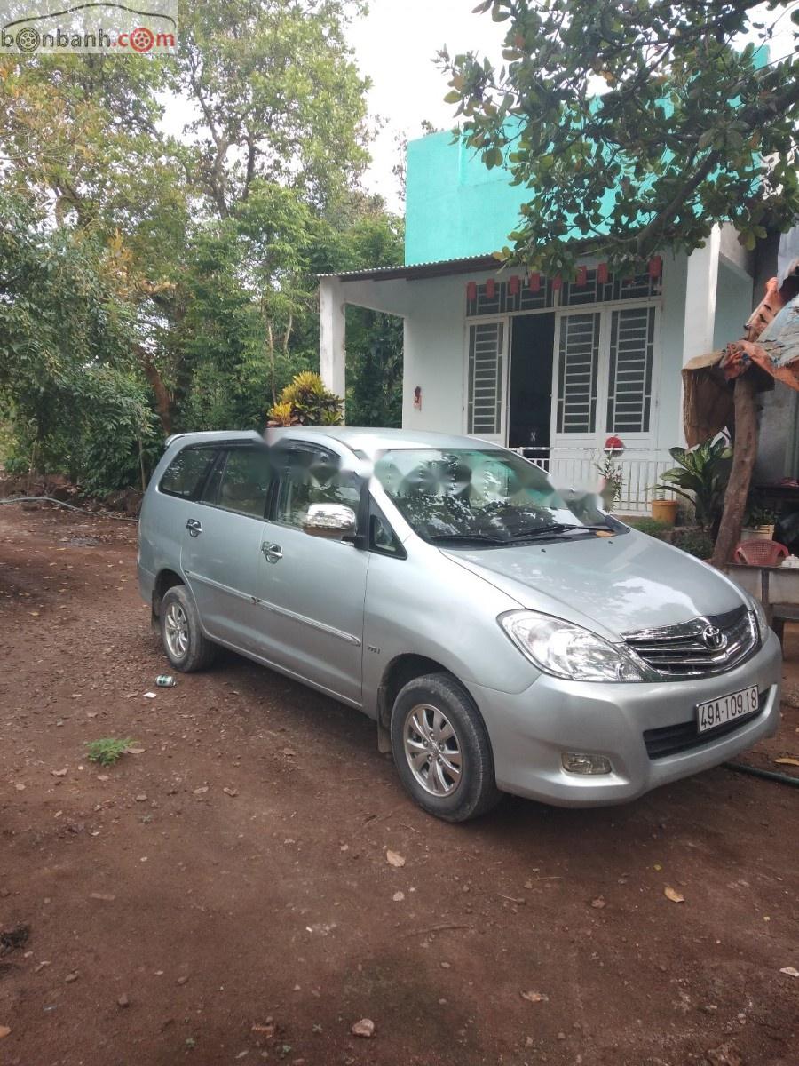 Toyota Innova 2008 - Bán xe Toyota Innova 2008, màu bạc, xe gia đình