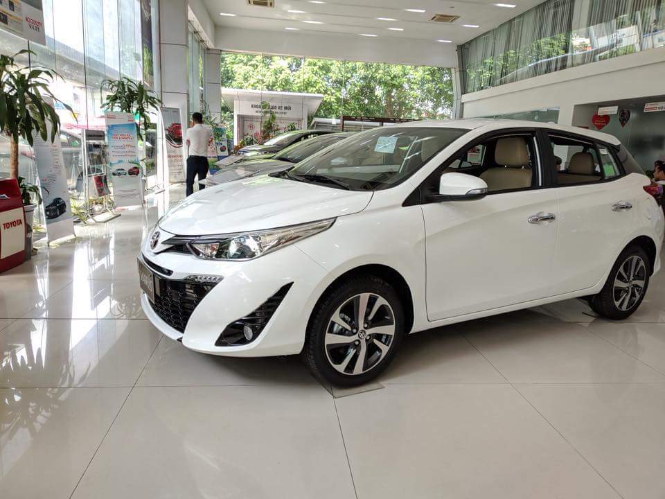 Toyota Yaris 1.5G 2018 - Bán Toyota Yaris 1.5G nhập khẩu nguyên chiếc, hỗ trợ ngân hàng lãi suất cạnh tranh. Hotline 0987404316