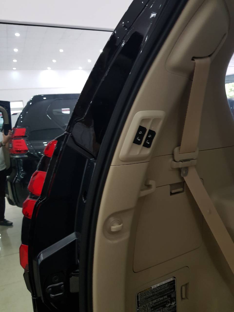 Toyota Land Cruiser Prado 2.7L VX 2018 - Bán Toyota Land Cruiser Prado 2.7L VX nhập khẩu, hỗ trợ ngân hàng lãi suất cạnh tranh. Hotline 0987404316