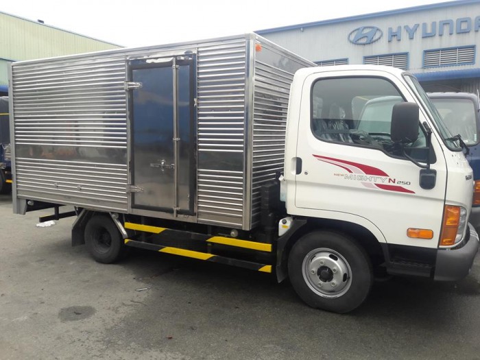 Hyundai Mighty N250 2018 - Bán Hyundai Mighty tải trọng 2500 kg - Liên hệ ngay 0969.852.916 để đặt xe