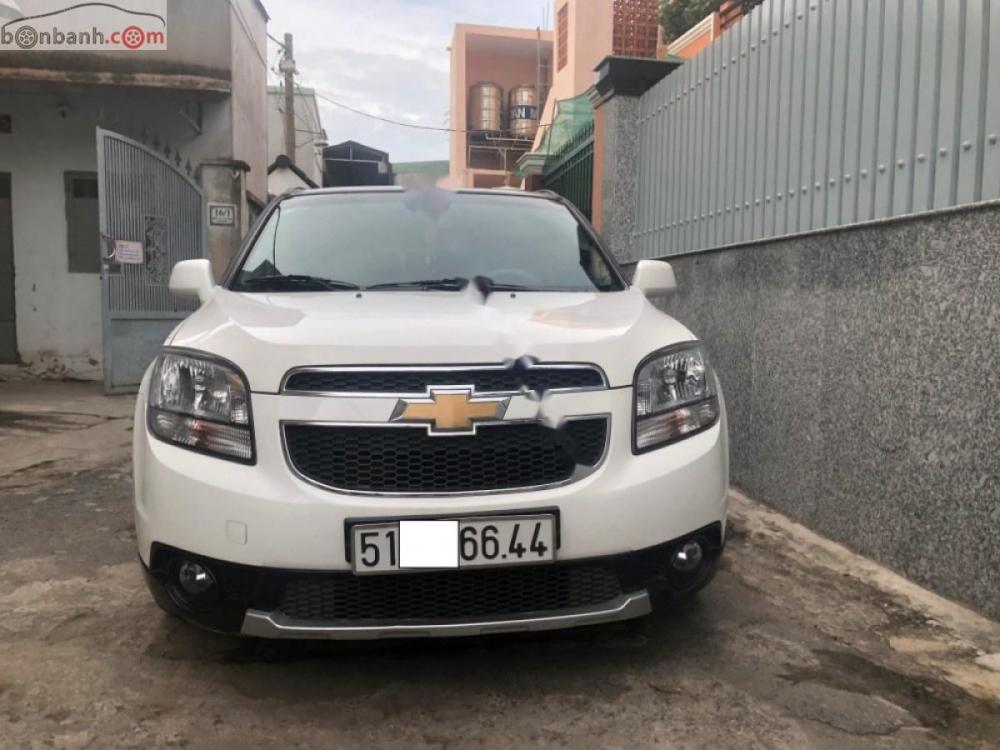 Chevrolet Orlando 2013 - Bán ô tô Chevrolet Orlando sản xuất năm 2013, hai màu xe gia đình, giá tốt