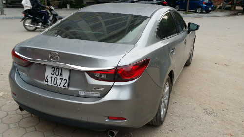 Mazda 6  2.0 AT  2014 - Chính chủ bán Mazda 6 2.0 AT 2014, màu bạc 