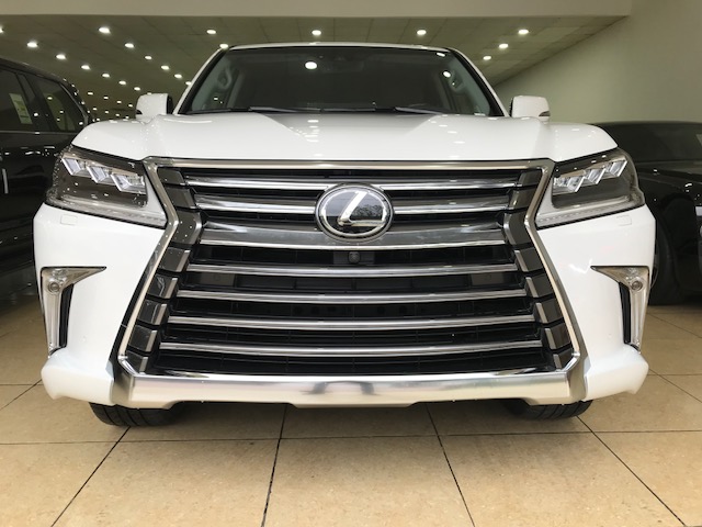 Lexus LX 570 2019 - Cần bán Lexus LX570 xuất Mỹ đời 2019 bản Luxury