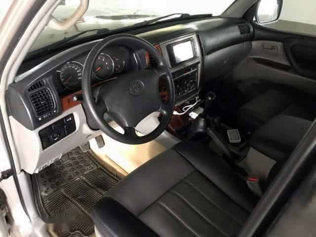 Toyota Land Cruiser   2005 - Bán ô tô Toyota Land Cruiser năm sản xuất 2005, màu vàng cát, xe nhập 