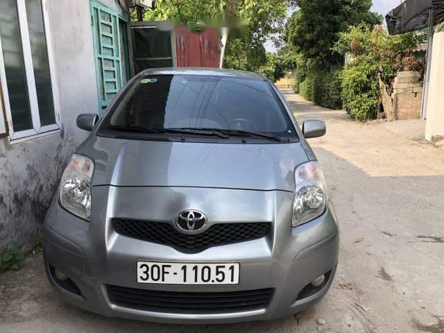 Toyota Yaris   2009 - Cần bán Toyota Yaris đời 2009, màu xám, nhập khẩu Nhật nguyên chiếc như mới, 450tr