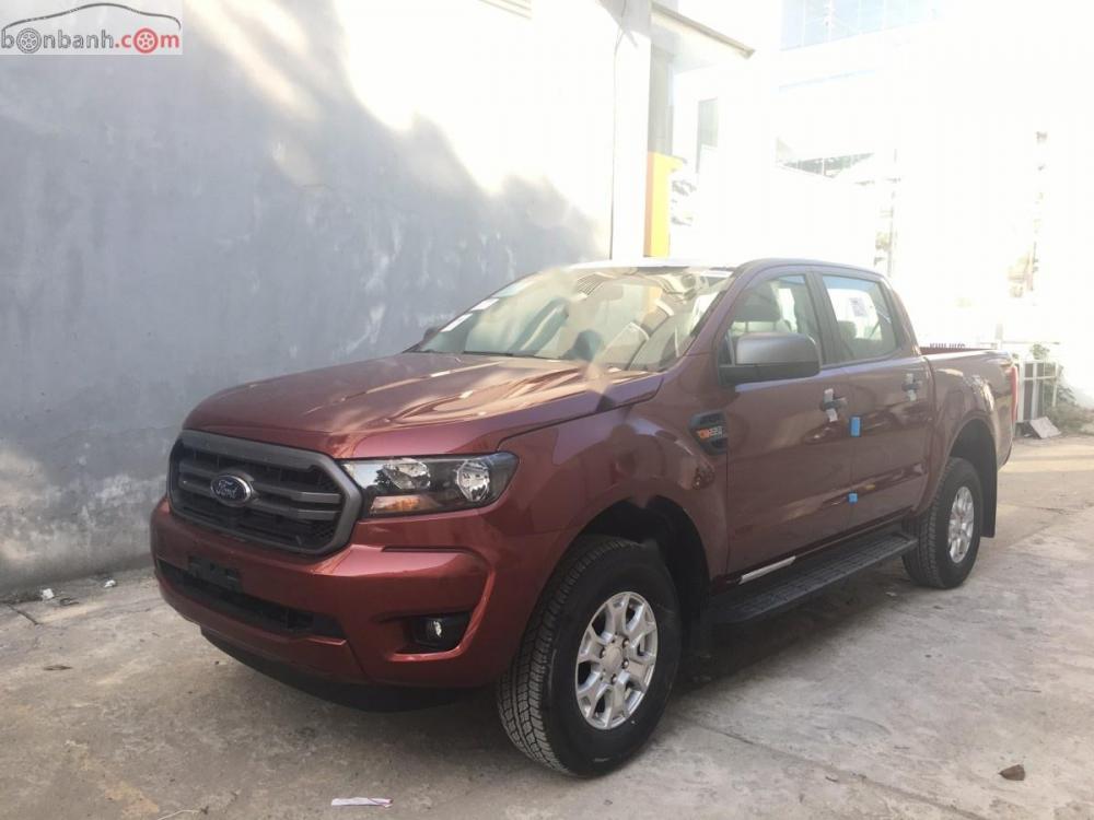 Ford Ranger XLS 2.2L 4x2 AT 2018 - Bán ô tô Ford Ranger XLS 2.2L 4x2 AT 2018, màu đỏ, xe nhập