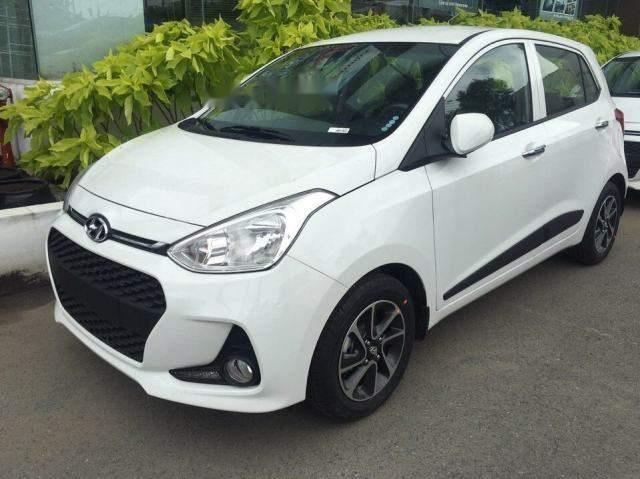 Hyundai Grand i10   2018 - Bán Hyundai Grand i10 đời 2018, màu trắng giá tốt