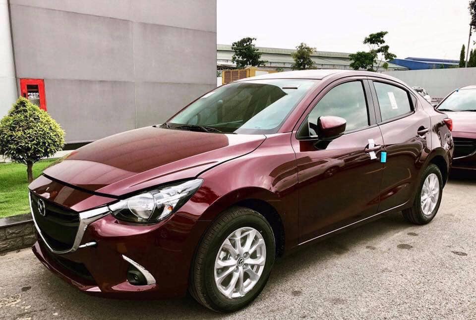 Mazda 2 SD:  2018 - Bán xe Mazda 2 SE 2018, màu đỏ, nhập khẩu nguyên chiếc từ Thái Lan