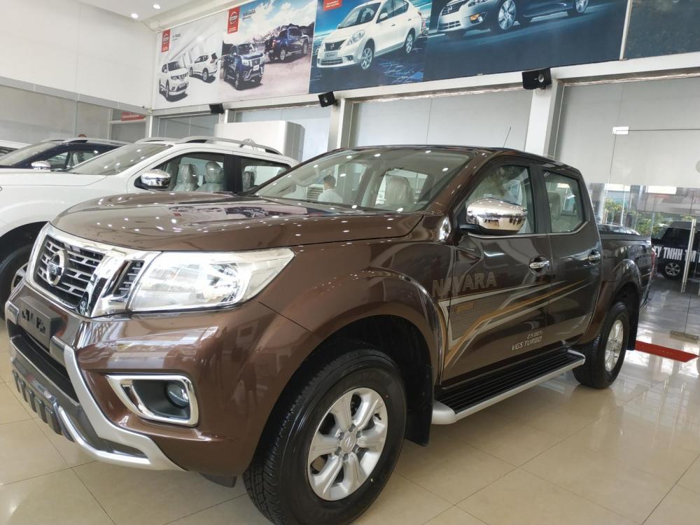 Nissan Navara EL 2018 - Bán Navara EL Premium_ giảm ngày 20tr còn 645tr