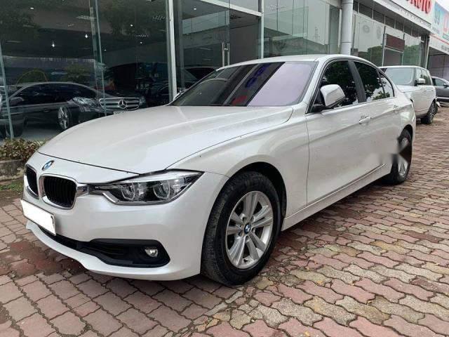 BMW 3 Series 320i LCI 2016 - Bán BMW 3 Series 320i LCI năm 2016, màu trắng, nhập khẩu