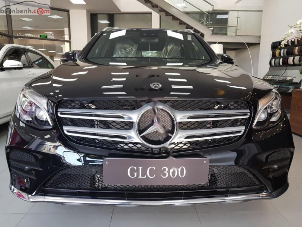 Mercedes-Benz GLC-Class GLC 300 4Matic 2018 - Bán Mercedes GLC 300 4Matic đời 2018, màu đen